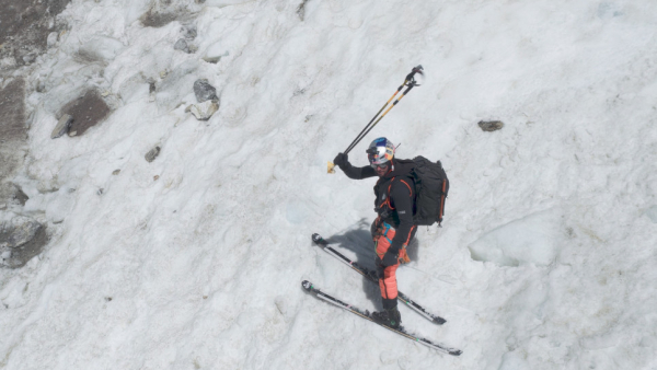 Polak dokonał niemożliwego! Andrzej Bargiel jako pierwszy zjechał na nartach z Nanga Parbat